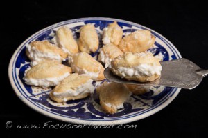 Mini Eclairs with Vanilla Cream